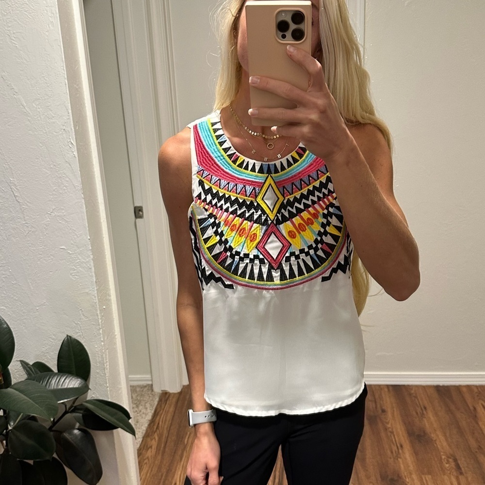 🌟SALE🌟embroidered colorful tank top - Picture 3 of 6